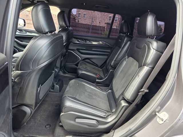 Used 2021 Jeep Grand Cherokee L Laredo RWD image 10