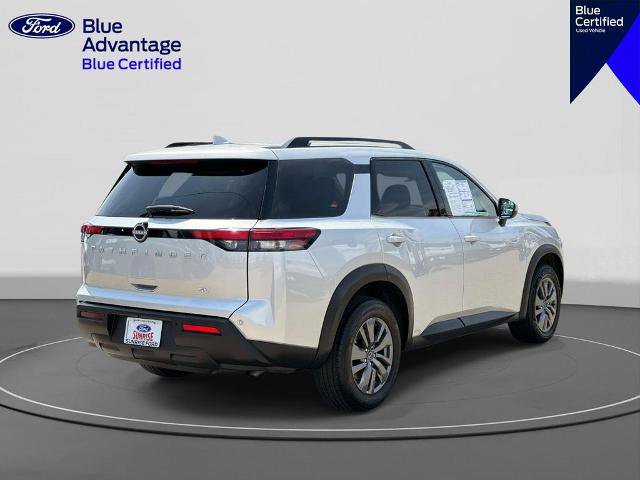 Used 2024 Nissan Pathfinder SV FWD image 5