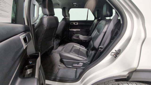 Certified 2023 Ford Explorer XLT w/ Equipment Group 202A AWD/4WD image 13