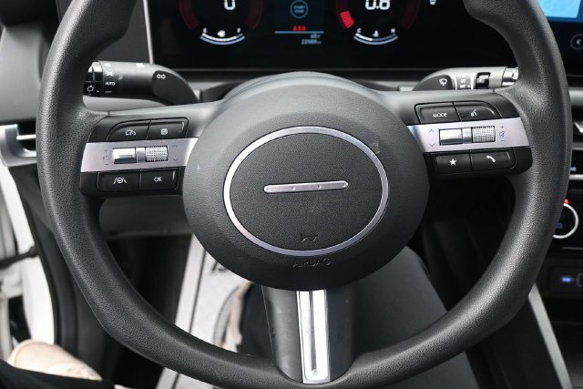 Used 2025 Hyundai Santa Cruz SEL AWD/4WD image 10