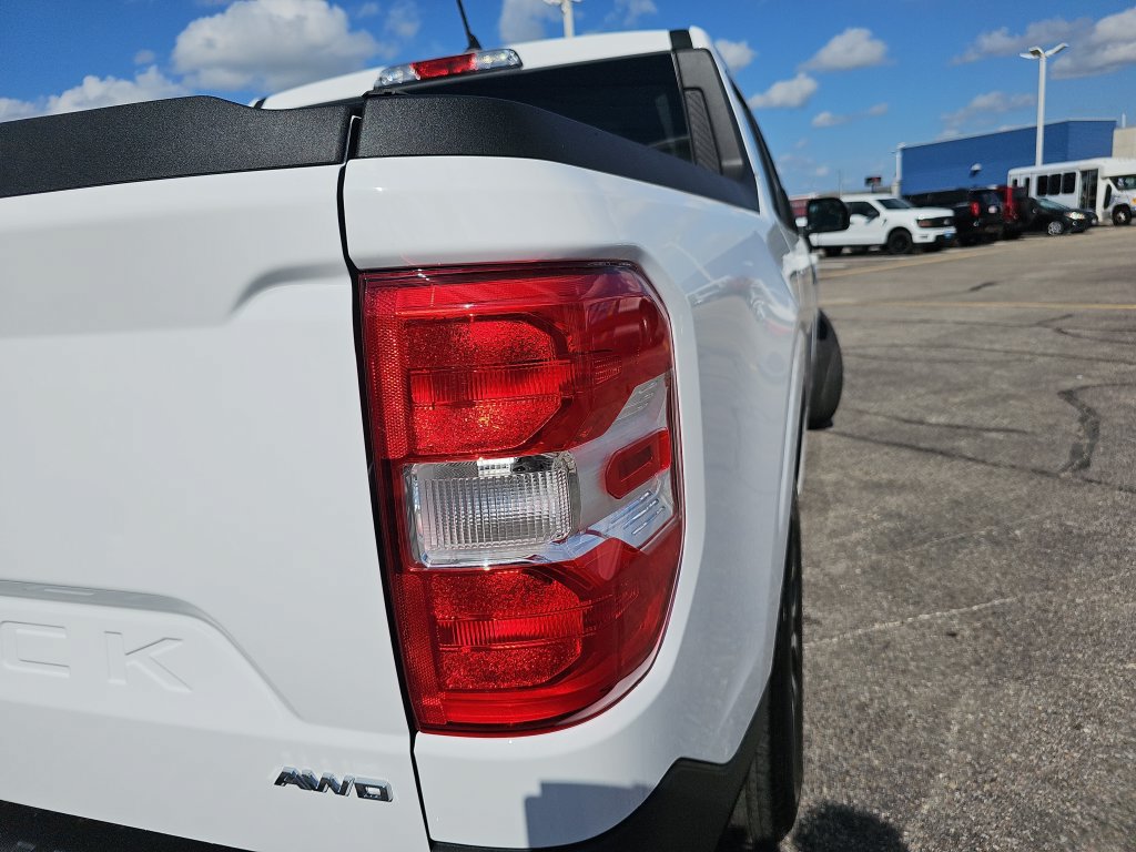 Certified 2022 Ford Maverick Lariat w/ Equipment Group 500A Standard AWD/4WD image 32