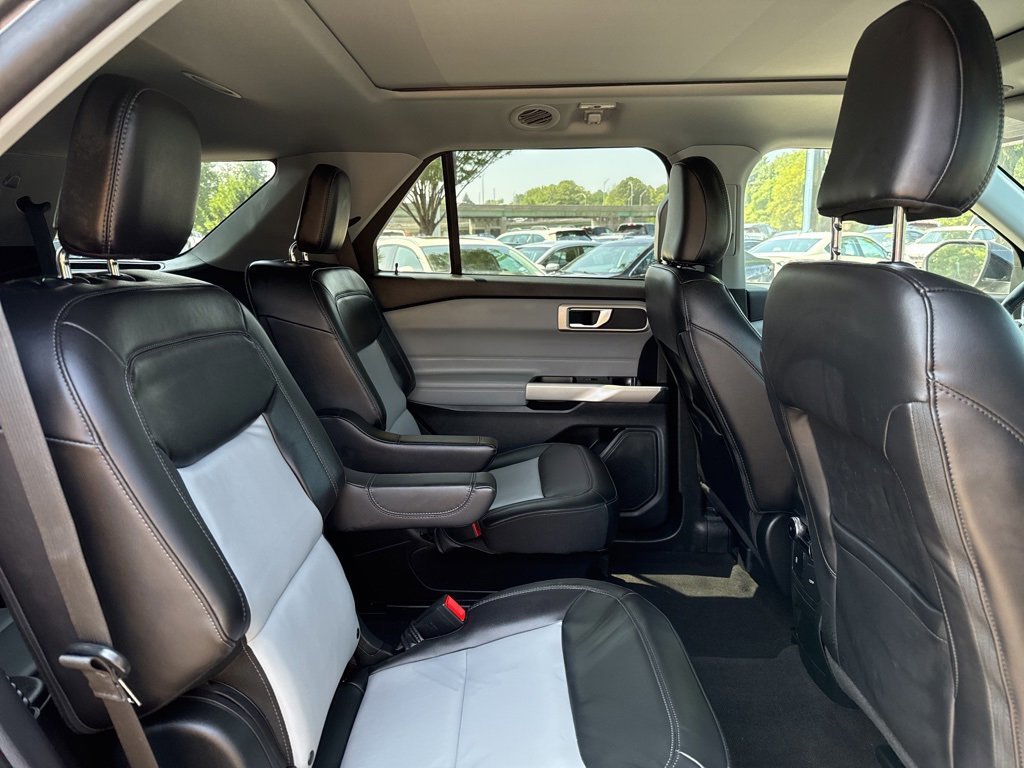 Certified 2023 Ford Explorer XLT w/ Equipment Group 202A image 32