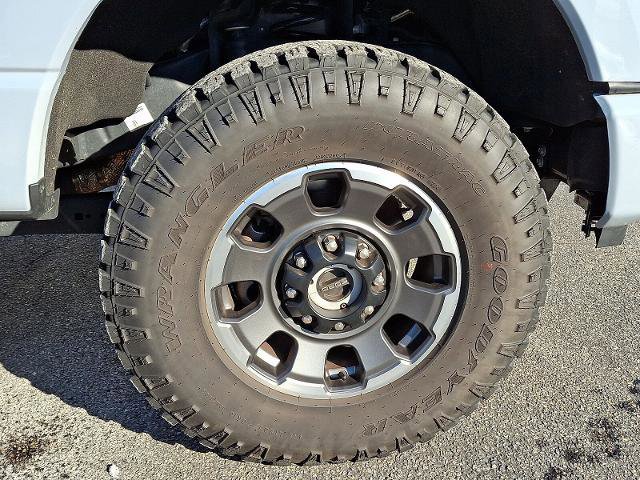 Certified 2024 Ford F250 Lariat w/ Lariat Ultimate Package image 5