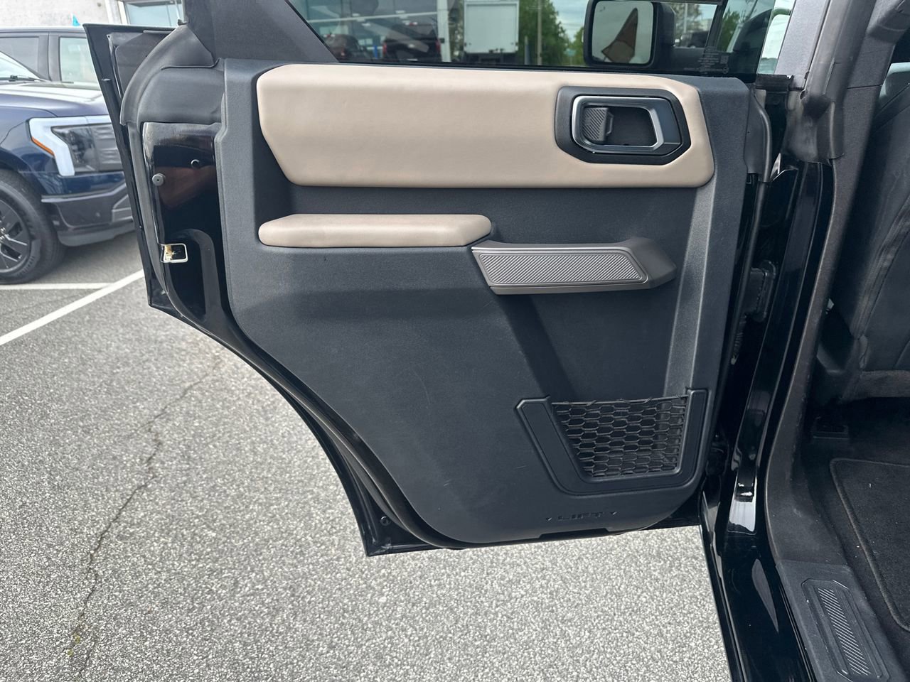 Certified 2023 Ford Bronco Wildtrak AWD/4WD image 23