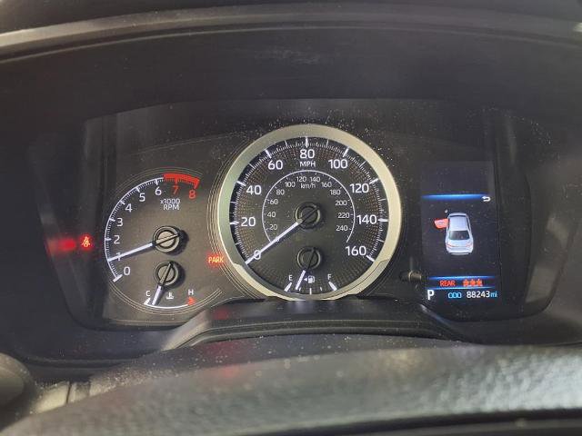 Used 2022 Toyota Corolla LE image 14