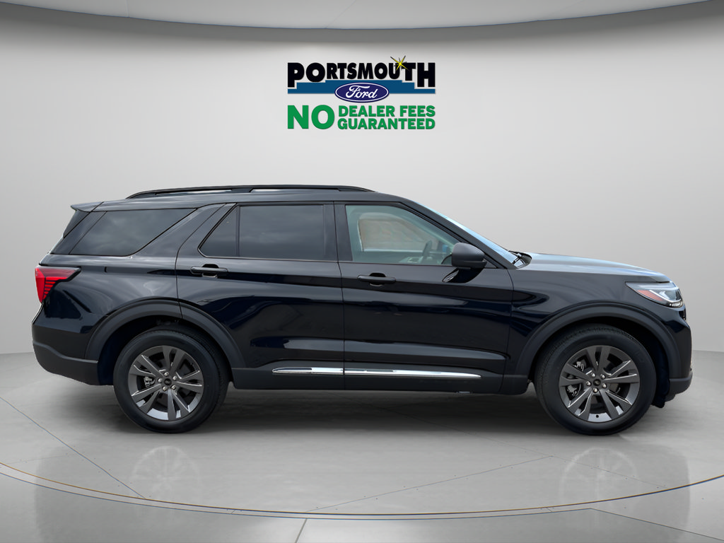 Certified 2025 Ford Explorer Active w/ Active Comfort Package AWD/4WD image 6