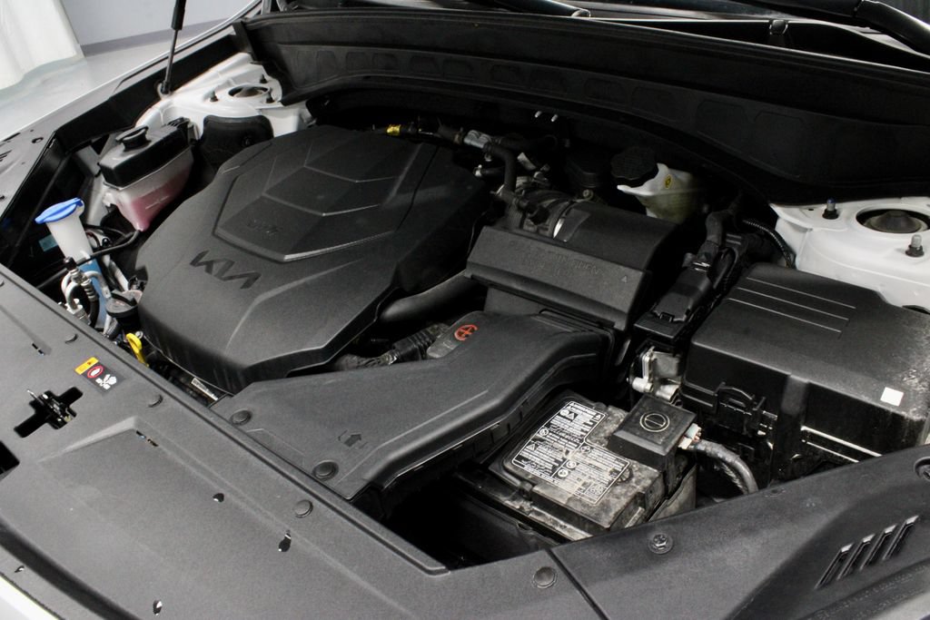 Used 2024 Kia Telluride S AWD/4WD image 19