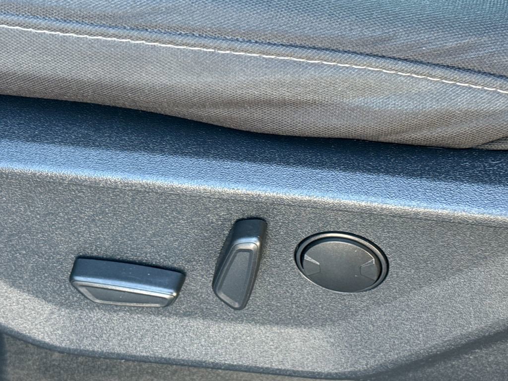 Certified 2023 Ford F150 XLT w/ Equipment Group 302A High image 27