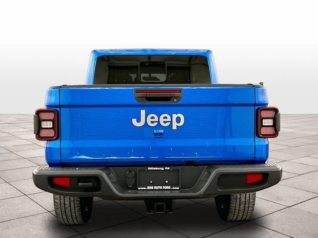 Used 2021 Jeep Gladiator Overland AWD/4WD image 4