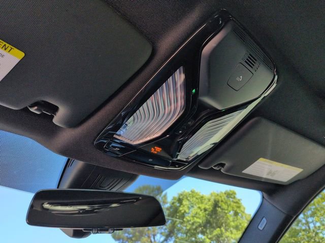 Used 2023 BMW 430i Coupe w/ M Sport Package RWD image 26