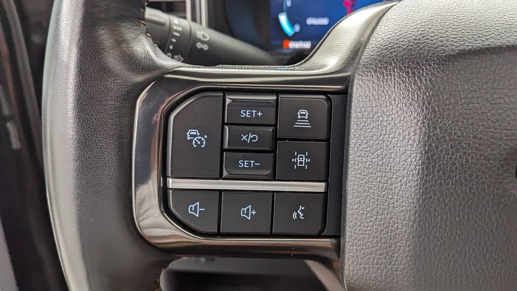 Certified 2024 Ford F250 Platinum AWD/4WD image 32