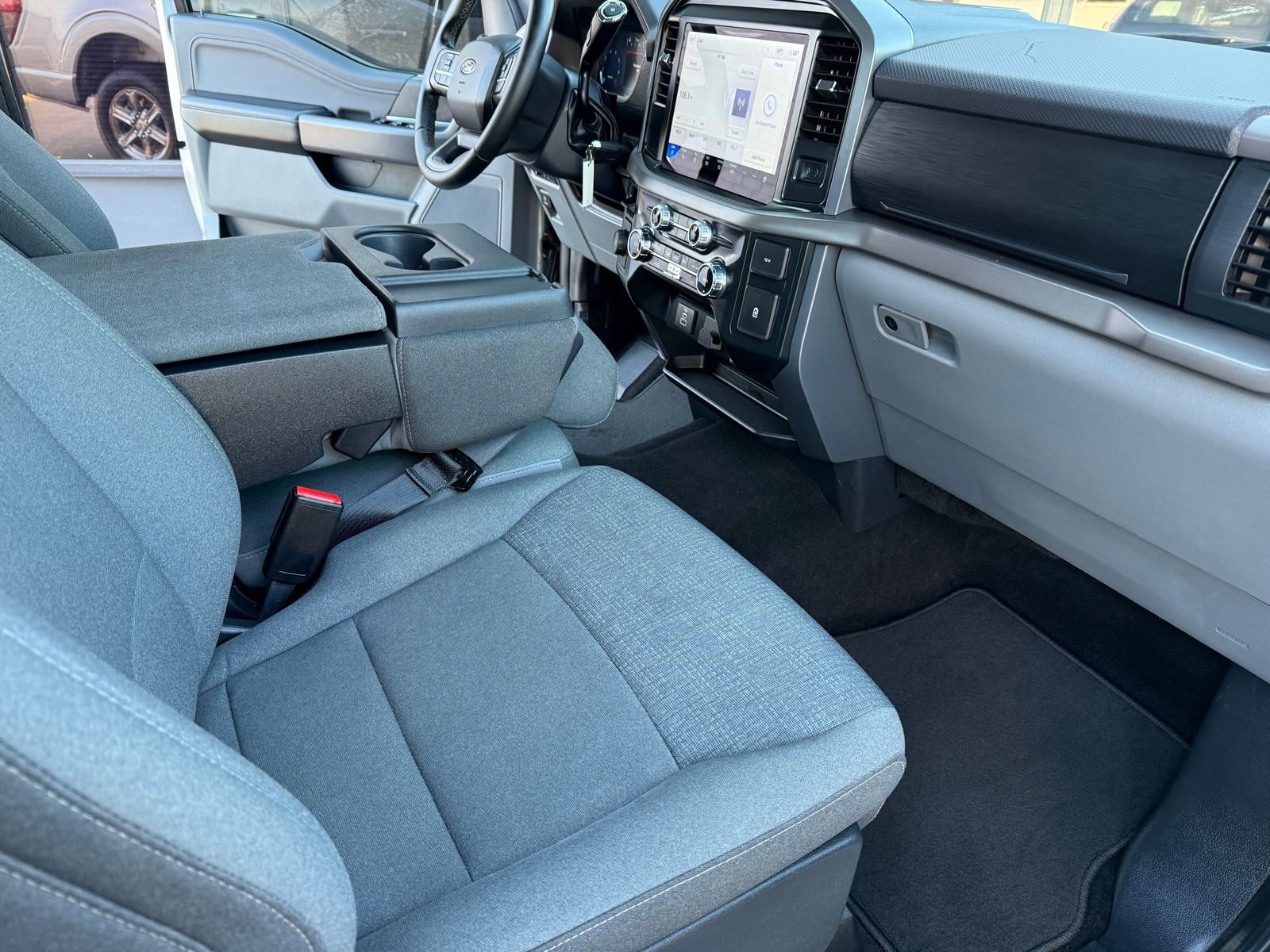 Certified 2025 Ford F150 XLT w/ Equipment Group 301A Standard image 17