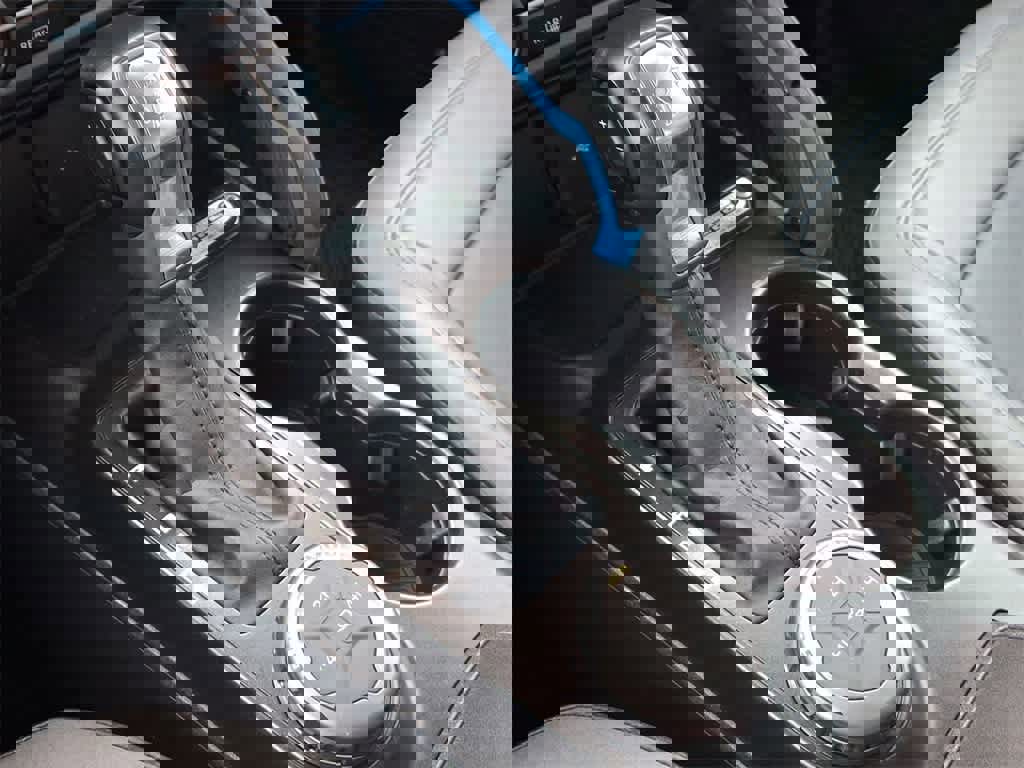 Certified 2021 Ford Bronco Black Diamond image 18