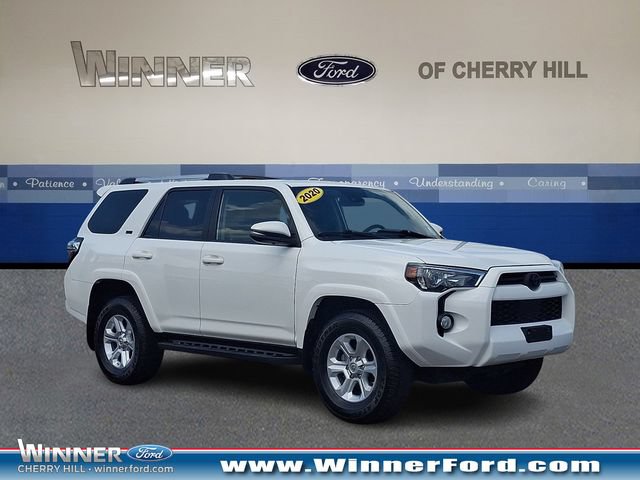 Used 2020 Toyota 4Runner SR5 Premium w/ Moonroof Package AWD/4WD video 1