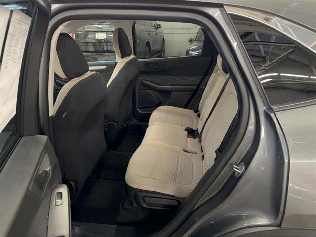 Certified 2022 Ford Escape SE w/ Convenience Package image 11