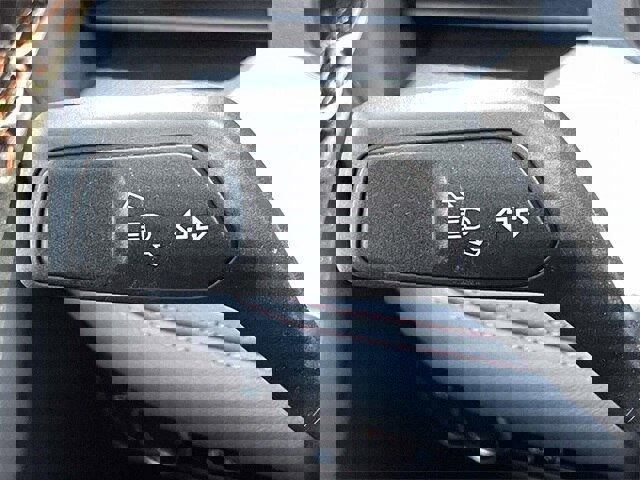 Certified 2025 Ford Explorer Active image 32