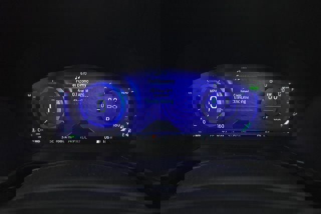 Certified 2020 Ford Escape SE Sport image 15