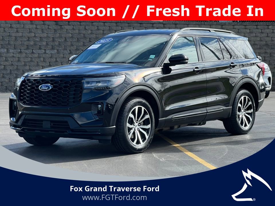 Certified 2025 Ford Explorer ST-Line AWD/4WD image 1
