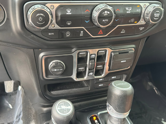 Used 2022 Jeep Gladiator Sport AWD/4WD image 32