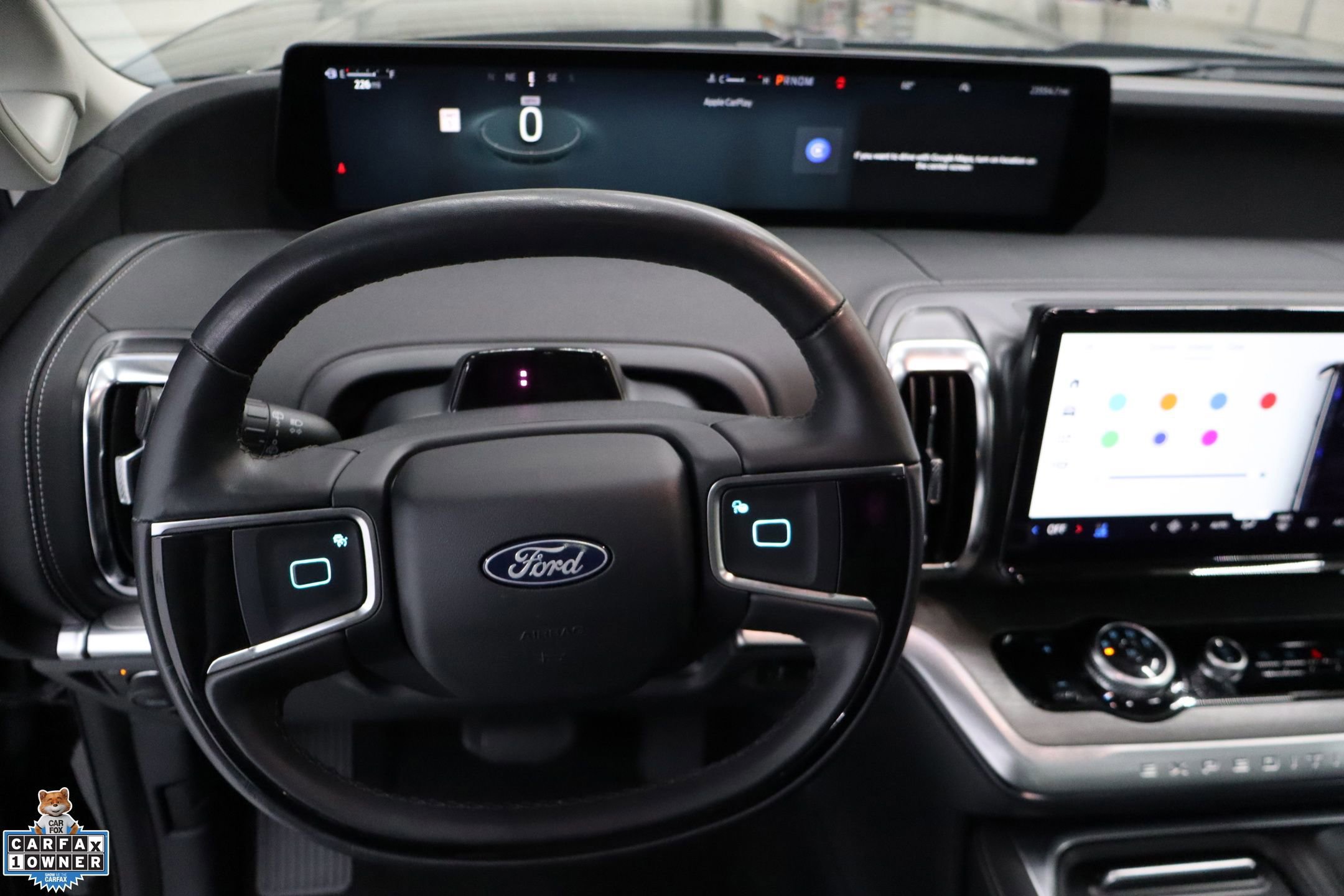 Certified 2025 Ford Expedition Platinum image 19