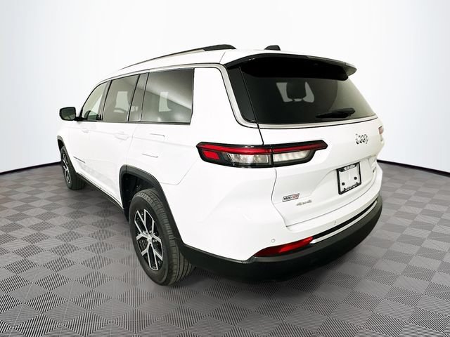 Used 2023 Jeep Grand Cherokee L Limited AWD/4WD image 9