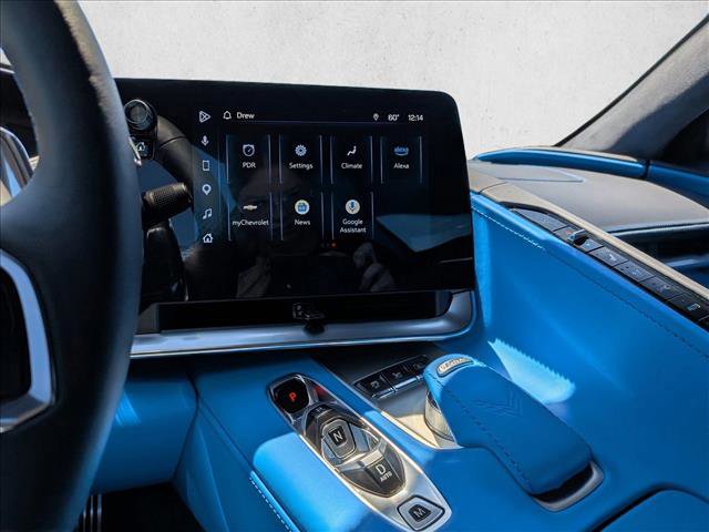 Used 2025 Chevrolet Corvette Stingray Premium Cpe w/ Z51 Performance Package RWD image 17