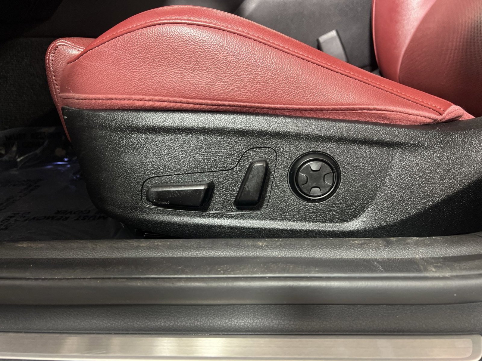 Used 2023 Kia Stinger GT-Line w/ Sun & Sound Package image 14