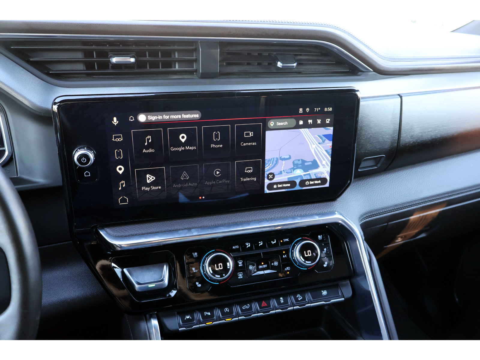 Used 2024 GMC Sierra 1500 Denali w/ Technology Package AWD/4WD image 29