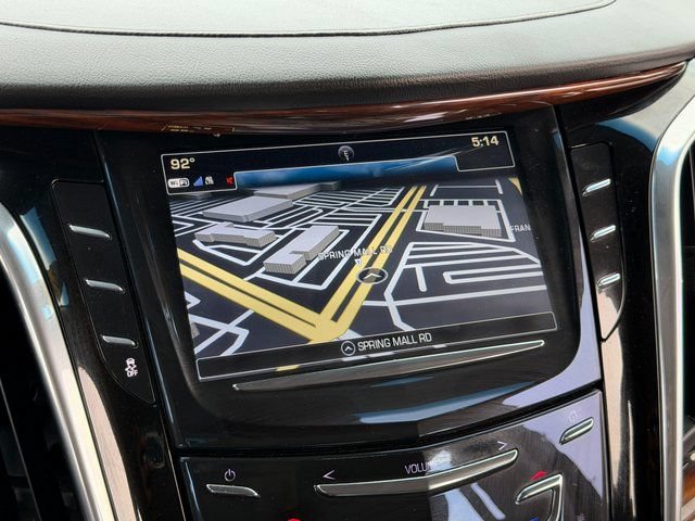 Used 2017 Cadillac Escalade Luxury AWD/4WD image 5