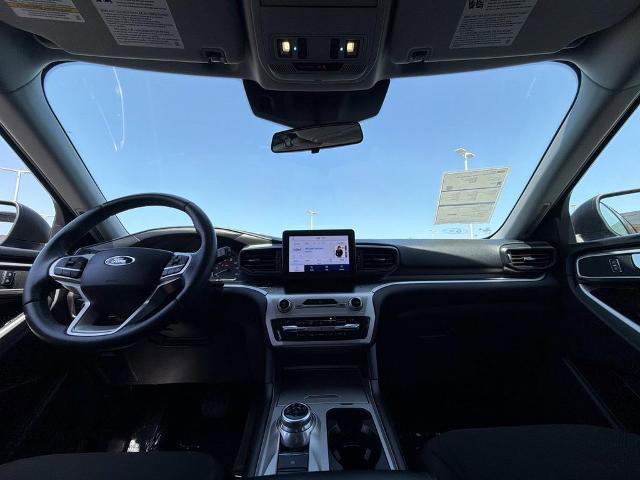 Certified 2021 Ford Explorer XLT RWD image 17