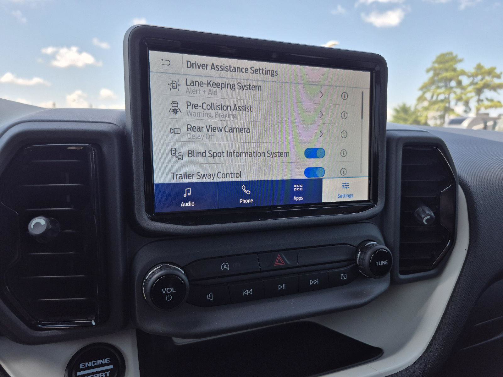 Certified 2023 Ford Bronco Sport Heritage w/ Heritage Convenience Package AWD/4WD image 3