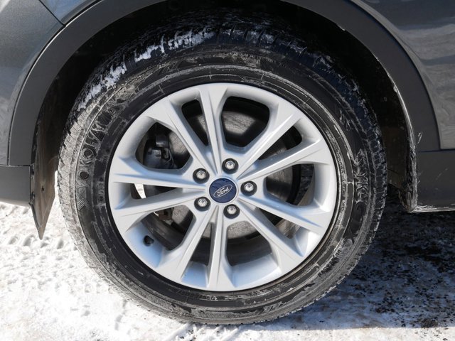 Certified 2019 Ford Escape SE image 10