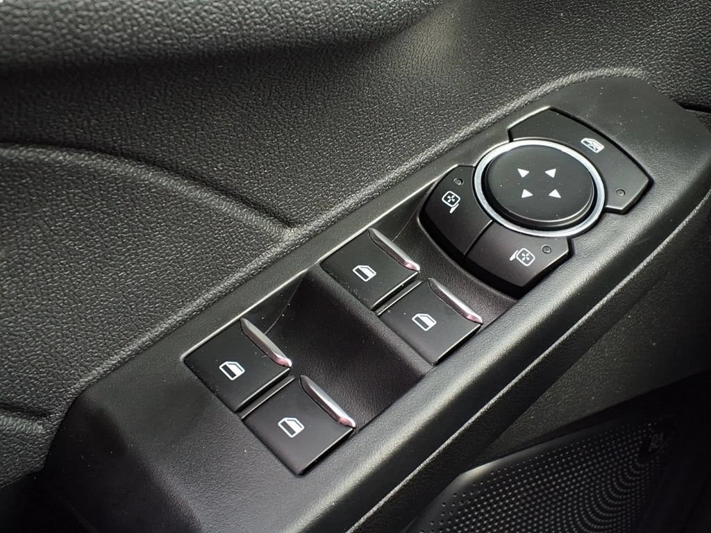 Certified 2023 Ford Escape Platinum w/ Premium Technology Package AWD/4WD image 19