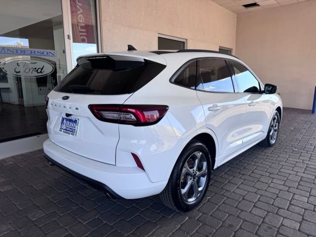 Certified 2023 Ford Escape ST-Line FWD image 5