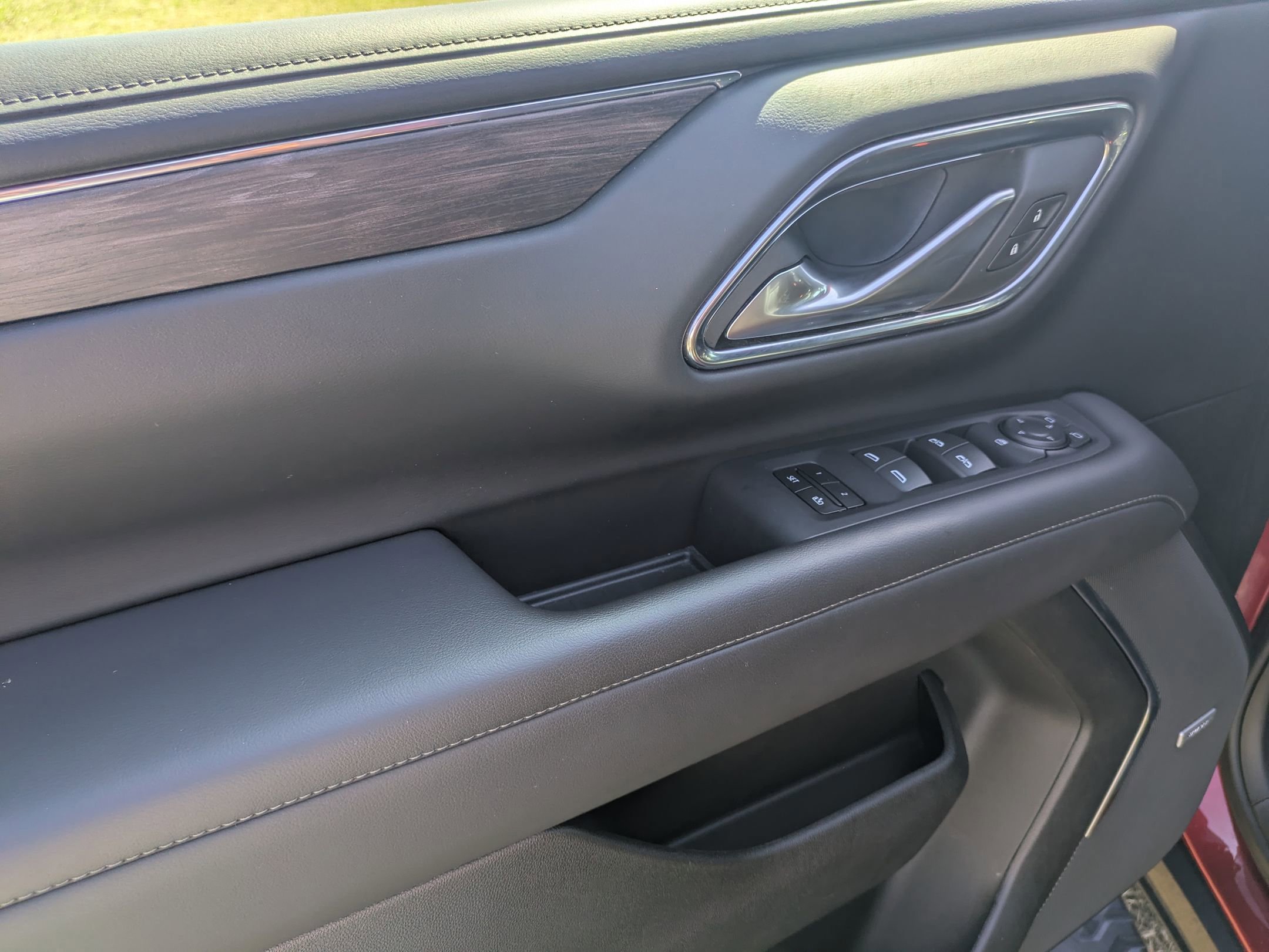 Used 2024 Chevrolet Tahoe Z71 image 14