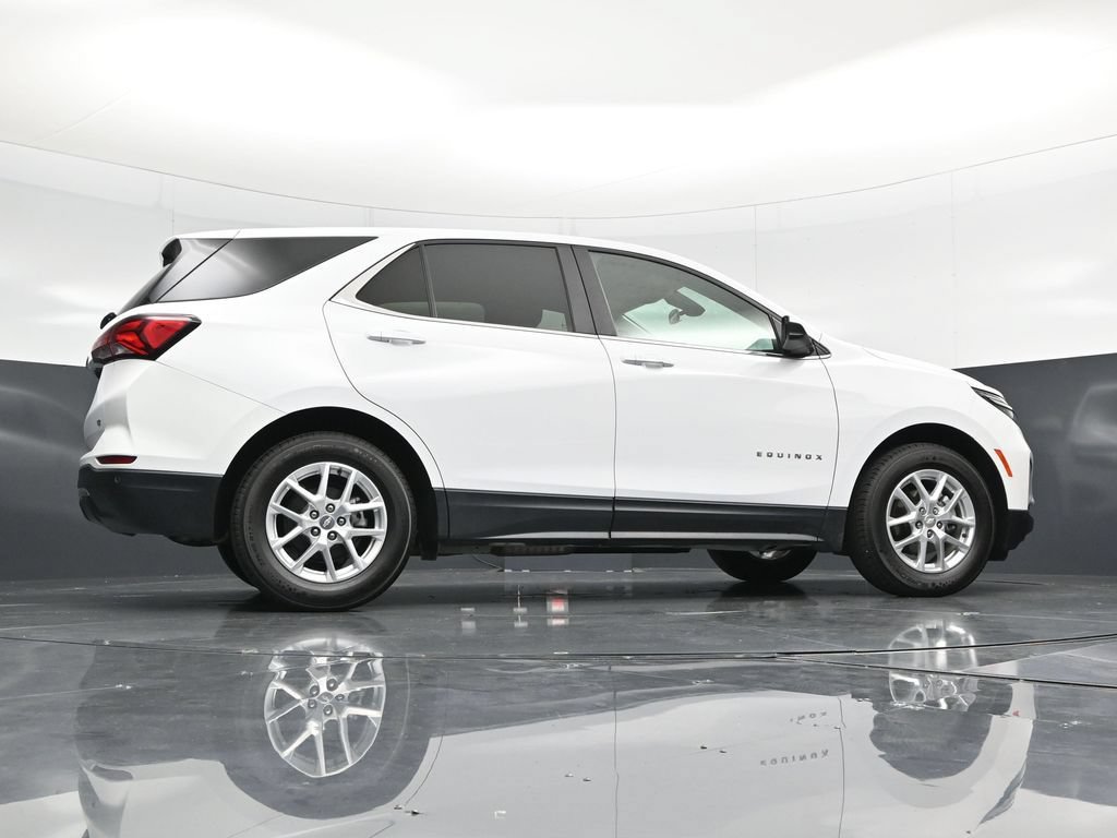 Used 2024 Chevrolet Equinox LT FWD image 44
