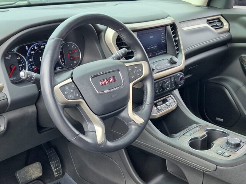 Used 2020 GMC Acadia Denali w/ Trailering Package image 11