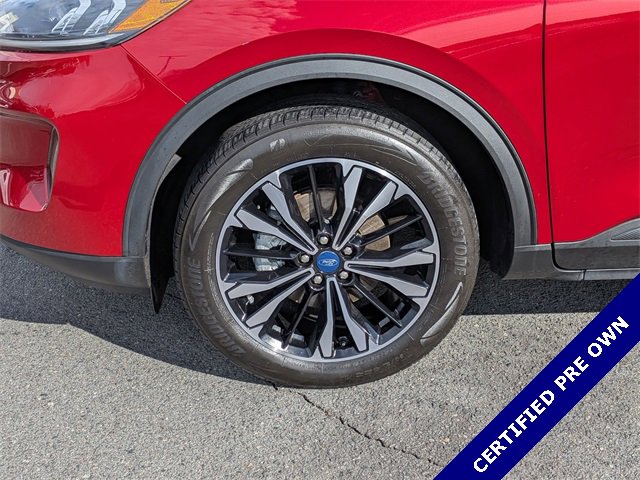 Certified 2022 Ford Escape SEL w/ SEL Stealth AWD Package image 11