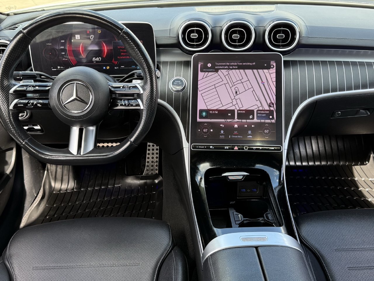 Used 2024 Mercedes-Benz C 300 Sedan image 10