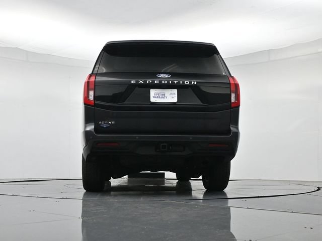 Certified 2025 Ford Expedition Active AWD/4WD image 46