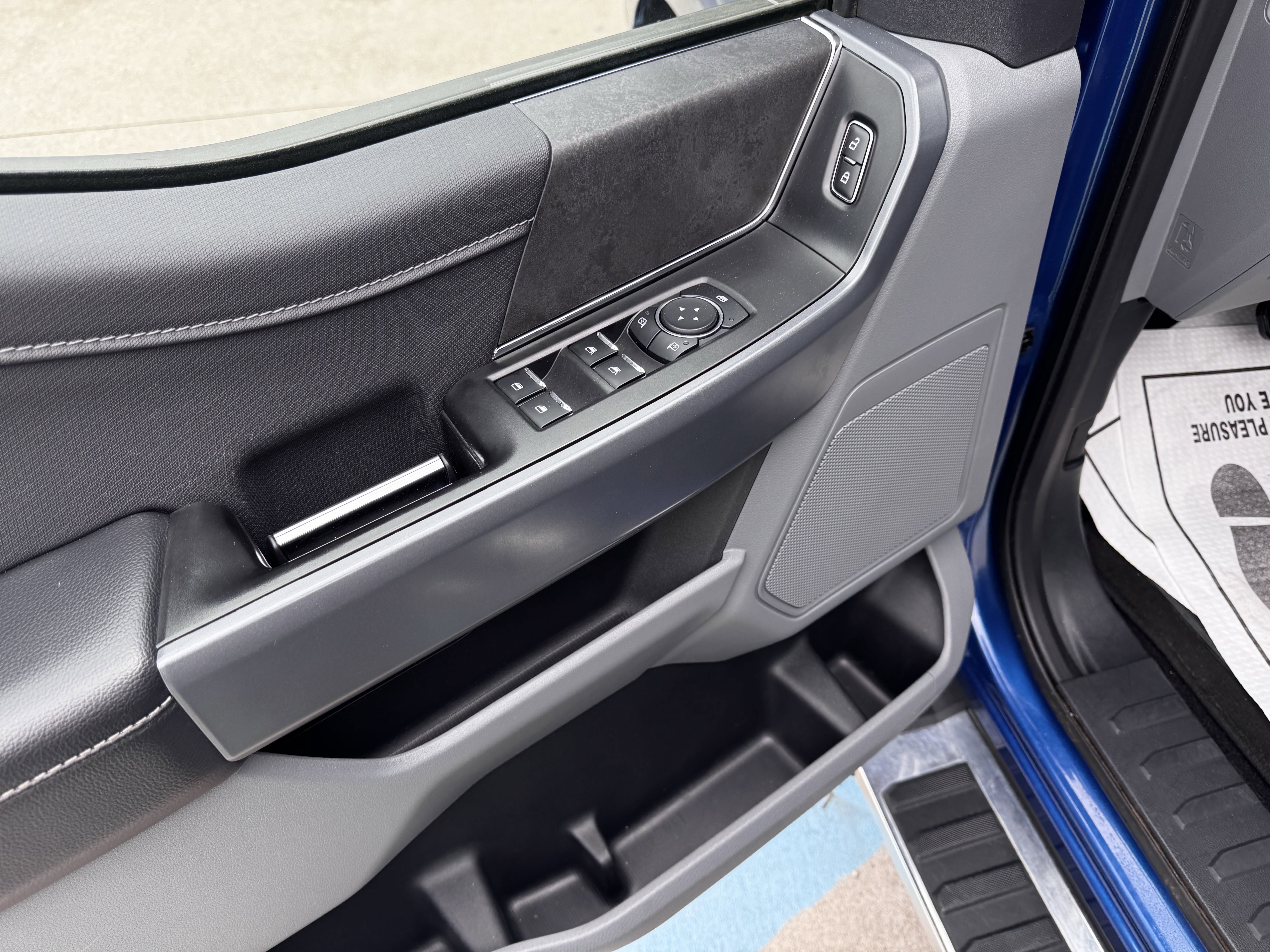 Certified 2024 Ford F150 XLT w/ Mobile Office Package image 8