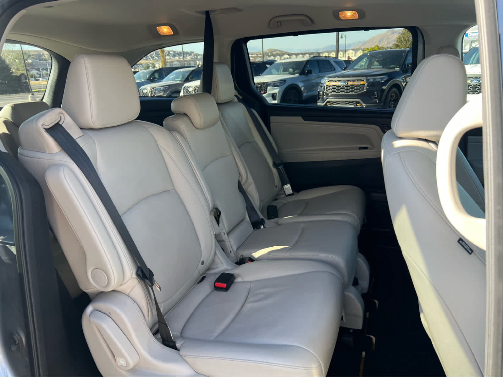 Used 2025 Honda Odyssey EX-L image 5