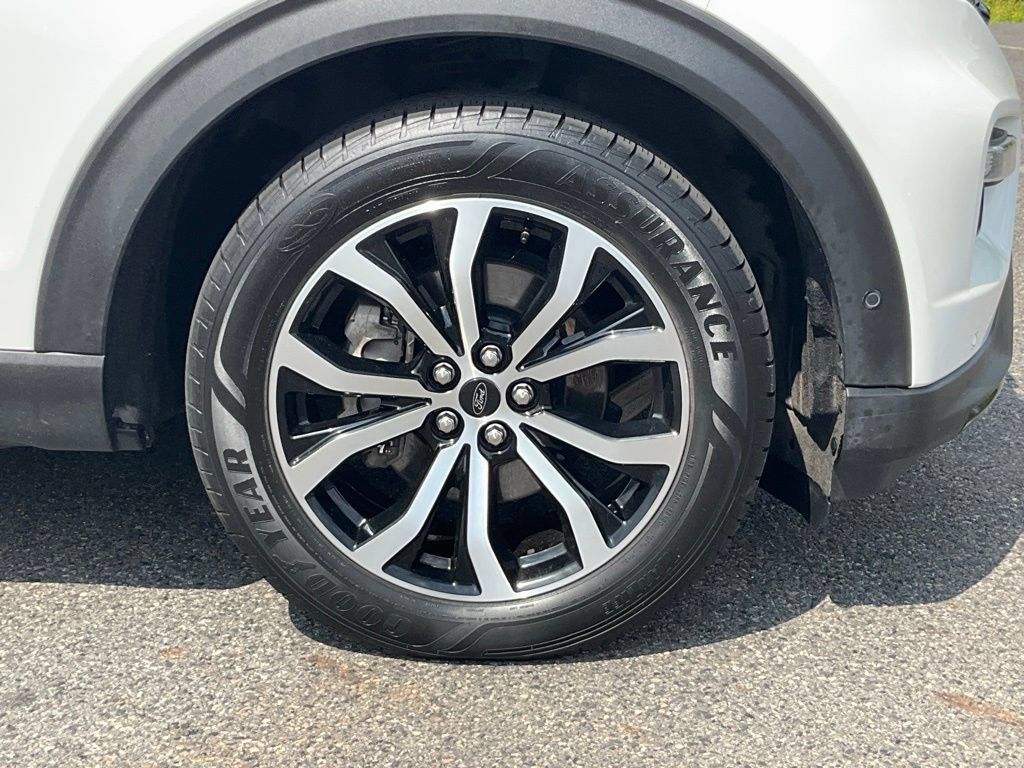 Certified 2020 Ford Explorer ST w/ Premium Technology Package AWD/4WD image 25