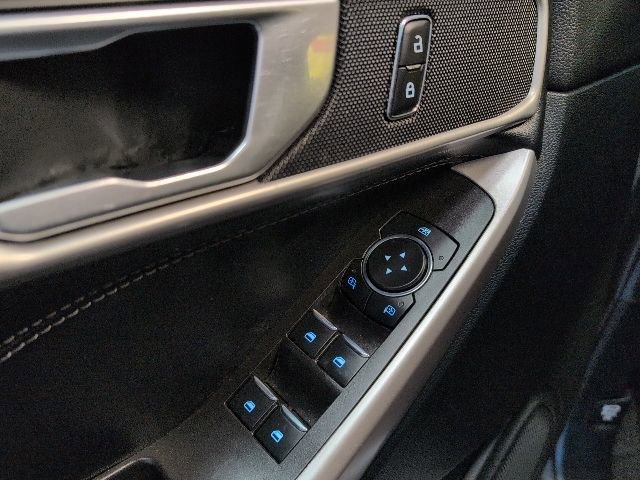 Certified 2023 Ford Explorer XLT image 16