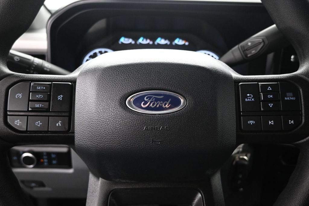 Certified 2025 Ford F250 XL RWD image 11
