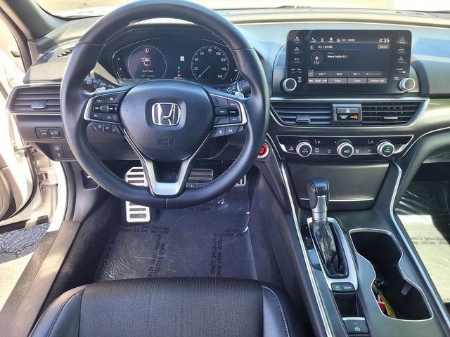 Used 2018 Honda Accord Sport image 9