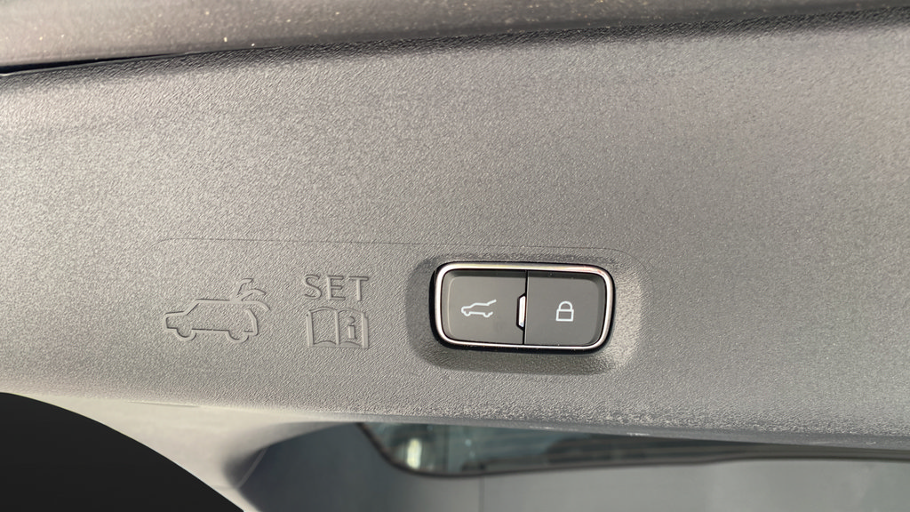 Certified 2025 Ford Expedition Tremor AWD/4WD image 30