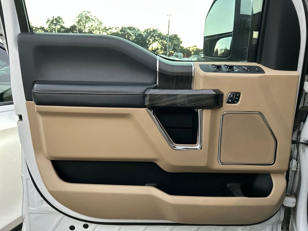 Certified 2021 Ford F250 Lariat w/ Lariat Value Package image 9