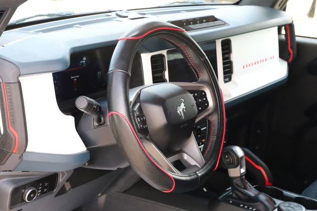 Certified 2025 Ford Bronco Heritage Edition AWD/4WD image 15