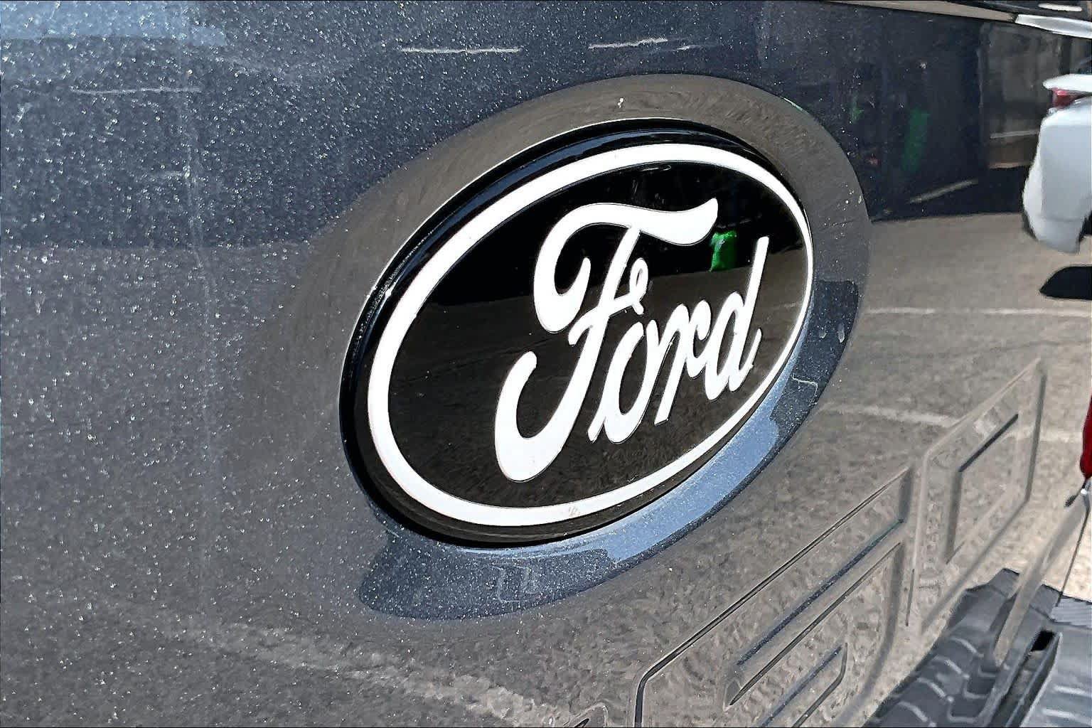 Certified 2024 Ford F150 XLT w/ Equipment Group 302A MID AWD/4WD image 31